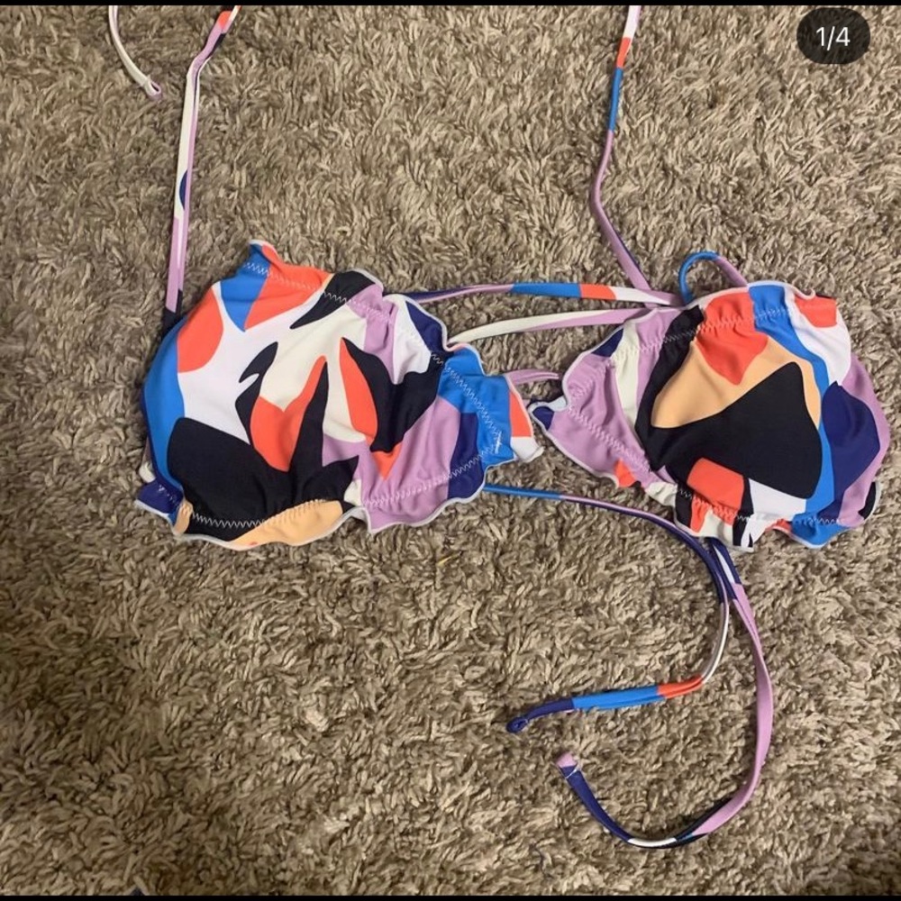 triangle bikini top size medium